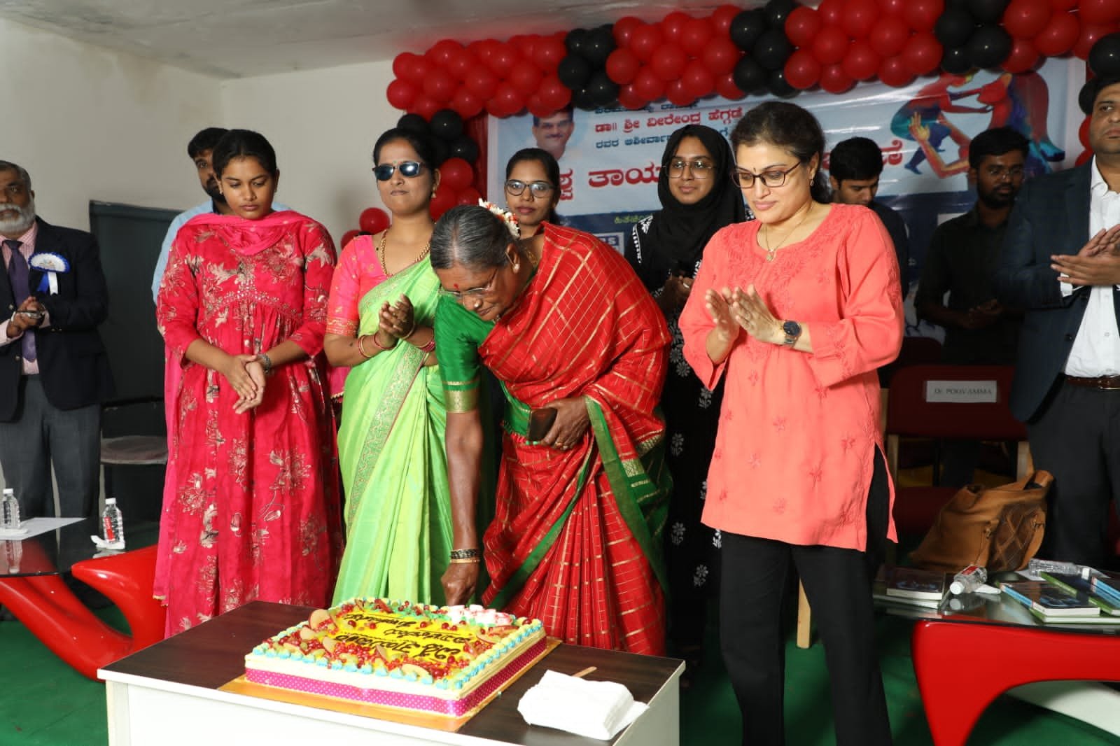 ತಾಯಂದಿರ ಹಿತ ಕಾಯುವ ಕಾರ್ಯ ಮಾಡಿದ “ಹಿತಚಿಂತನ ಟ್ರಸ್ಟ್”..