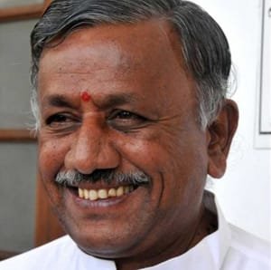 ಇಂಧನ ದರ ಏರಿಕೆ ವಿರೋಧಿಸಿ ಪ್ರತಿಭಟನೆ ನಡೆಸುತ್ತಿದ್ದಾಗಲೇ ಪ್ರಾಣ ಬಿಟ್ಟ ಬಿಜೆಪಿಯ ಮಾಜಿ ಶಾಸಕ!