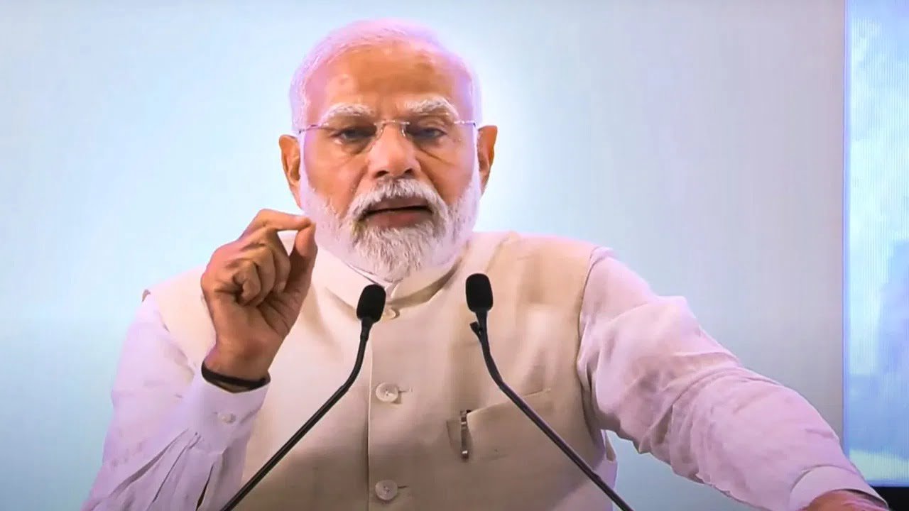 ಭಾರತ ಮಾತೆ ಗೌರವಕ್ಕೆ ದ್ರೋಹ ಬಗೆದಿದ್ದಾರೆಂದು ಘೋಷಿಸೋಣವೇ?