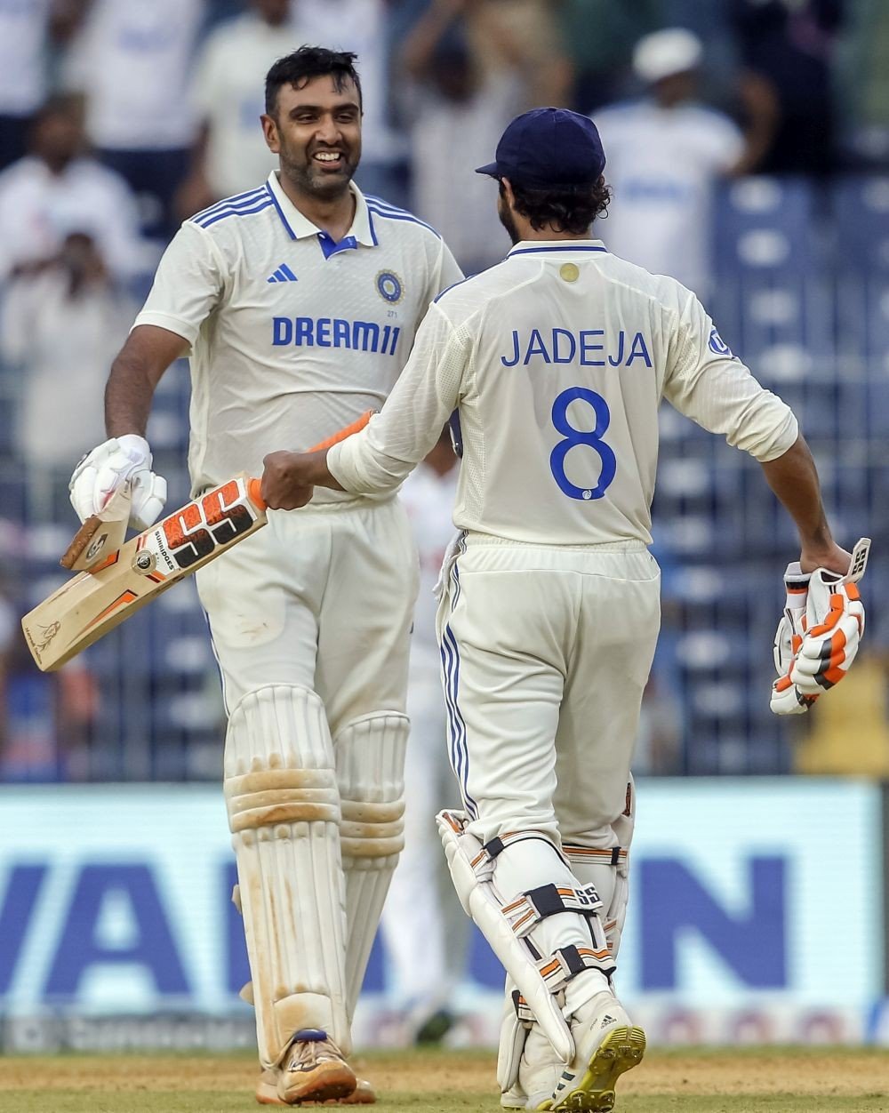 Champions Trophy: ಚಾಂಪಿಯನ್ಸ್ ಟ್ರೋಫಿಯಲ್ಲಿ ಜಡೇಜಾ 4ನೇ ಕ್ರಮಾಂಕದಲ್ಲಿ ಆಡಲಿ ಎಂದ ಅಶ್ವಿನ್