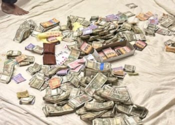 ಜೂಜು ಅಡ್ಡೆ ಮೇಲೆ ದಾಳಿ: 25 ಲಕ್ಷ ರೂ. ವಶಕ್ಕೆ