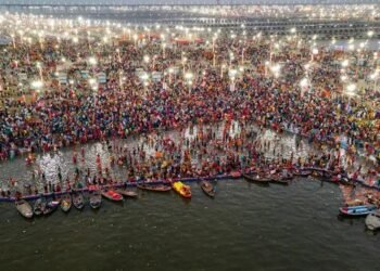 Mahakumbh Mela : ಮಾಘ ಪೂರ್ಣಿಮೆ; ಕುಂಭಮೇಳದಲ್ಲಿ ಲಕ್ಷಾಂತರ ಭಕ್ತರಿಂದ ಪವಿತ್ರ ಸ್ನಾನ