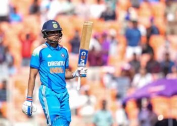 Shubhman Gill : ತಮ್ಮ 7ನೇ ಶತಕದ ಮೂಲಕ ವಿಶೇಷ ದಾಖಲೆ ಬರೆದ ಶುಭಮನ್‌ ಗಿಲ್‌!