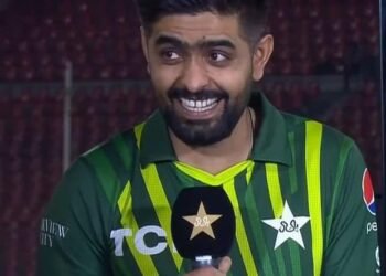 ವಿರಾಟ್ ಕೊಹ್ಲಿ ಹಿಂದಿಕ್ಕಿದ ಬಾಬರ್ ಅಜಮ್; ಈ ಸಾಧನೆಗೈದ ಏಷ್ಯಾದ ಮೊದಲ ಆಟಗಾರ