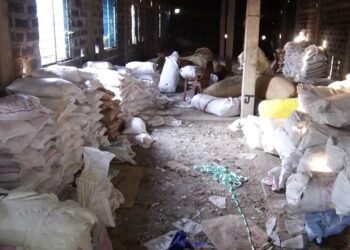 ಮಕ್ಕಳಿಗೆ ಸೇರಬೇಕಾಗಿದ್ದ ಪೌಷ್ಟಿಕ ಆಹಾರ ಅಕ್ರಮವಾಗಿ ಸಂಗ್ರಹ!