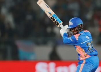 WPL 2025: ಮಹಿಳಾ ಪ್ರೀಮಿಯರ್ ಲೀಗ್​ನಲ್ಲಿ ವಿನೂತನ ದಾಖಲೆ ಬರೆದ ಮುಂಬೈ ತಂಡದ ಕಮಲಿನಿ