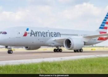 ಬಾಂಬ್ ಬೆದರಿಕೆ ಕಾರಣದಿಂದ ನ್ಯೂಯಾರ್ಕ್-ದೆಹಲಿ ವಿಮಾನ ರೋಮ್​ನಲ್ಲಿ ತುರ್ತು ಭೂಸ್ಪರ್ಶ