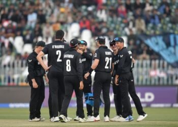 ICC Champions Trophy : ಬಾಂಗ್ಲಾ ವಿರುದ್ಧ ನ್ಯೂಜಿಲೆಂಡ್​ಗೆ ಗೆಲುವು, ಭಾರತ ತಂಡ ಅಧಿಕೃತವಾಗಿ ಸೆಮಿಫೈನಲ್​ಗೆ