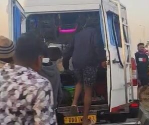 ಕುಂಭಮೇಳದಿಂದ ಹುಟ್ಟೂರಿಗೆ ಹಿಂತಿರುಗುವಾಗ ಅಪಘಾತ: 14 ಜನರಿಗೆ ಗಾಯ