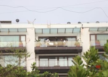 shah rukh khan: ಸ್ವಂತ ಮನ್ನತ್‌’ ಬಿಟ್ಟು ಬೇರೆಡೆಗೆ ಶಾರುಖ್​ ಕುಟುಂಬ ಸ್ಥಳಾಂತರ: ಕಾರಣವೇನು?