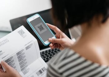 ಹೆಚ್ಚುವರಿ ಶುಲ್ಕವೇ ಇಲ್ಲದೆ ಮೊಬೈಲ್ ನಲ್ಲಿ ಬಿಲ್ ಪಾವತಿ ಮಾಡುವುದು ಹೇಗೆ?