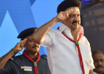 10 ಸಾವಿರ ಕೋಟಿ ಕೊಟ್ಟರೂ ರಾಷ್ಟ್ರೀಯ ಶಿಕ್ಷಣ ನೀತಿ ಜಾರಿಗೆ ತರುವುದಿಲ್ಲ