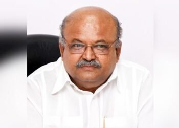 Guarantee Schemes: ಜನ ಸ್ವ-ಇಚ್ಛೆಯಿಂದಲೇ ಗ್ಯಾರಂಟಿ ಯೋಜನೆ ಬಿಡಲಿ; ರಾಜ್ಯ ಸರ್ಕಾರದ ಹೊಸ ವರಸೆ