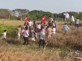 ಯುವಕರ ಮಧ್ಯೆ ಬಡಿದಾಟ; ಪೈಪ್ ಲೈನ್ ನಿಂದ ಪರಸ್ಪರ ಫೈಟ್!