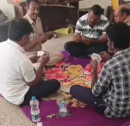 ಪೊಲೀಸ್ ಠಾಣೆಯಲ್ಲಿ ಜೂಜಾಟ ಪ್ರಕರಣ: ಐವರು ಪೊಲೀಸರು ಅಮಾನತು