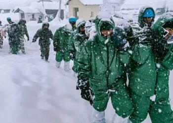 ಉತ್ತರಾಖಂಡ ಹಿಮಪಾತ; 46 ಕಾರ್ಮಿಕರ ರಕ್ಷಣೆ ; ಮುಂದುವರಿದ ರಕ್ಷಣಾ ಕಾರ್ಯಾಚರಣೆ