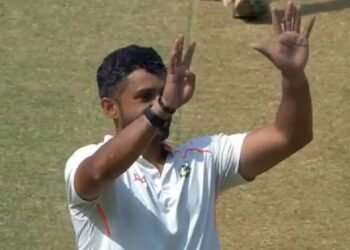 Karun Nair: ರಣಜಿ ಫೈನಲ್ ಪಂದ್ಯದಲ್ಲೂ ಶತಕ ಕನ್ನಡಿಗ; ಭಾರತ ತಂಡಕ್ಕೆ ಆಯ್ಕೆಯಾಗಲು ಇನ್ನೆಷ್ಟು ಸಾಧನೆ ಮಾಡಬೇಕು
