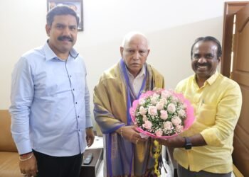 ಎನ್. ರವಿಕುಮಾರ್ ಗೆ ಮಾಜಿ ಸಿಎಂ ಅಭಿನಂದನೆ