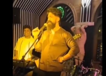 ಪತ್ನಿಗಾಗಿ ಹಾಡು ಹಾಡಿದ ನಟ ಯಶ್