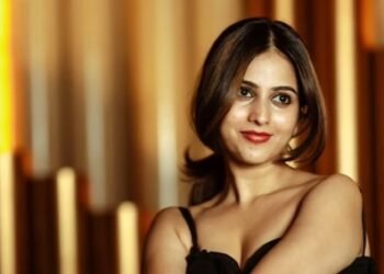 ಹಾಟ್ ಲುಕ್ ನಲ್ಲಿ ನಿವೇದಿತಾಗೌಡ; ಬೆಂಕಿ ಲುಕ್ ಎನ್ನುತ್ತಿರುವ ನೆಟ್ಟಿಗರು