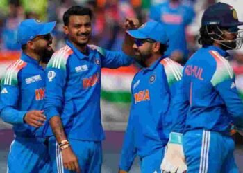 IPL 2025: ಅಕ್ಷರ್ ಪಟೇಲ್ vs ಕೆಎಲ್ ರಾಹುಲ್: ಡೆಲ್ಲಿ ಕ್ಯಾಪಿಟಲ್ಸ್ ತಂಡದ ನಾಯಕತ್ವ ಯಾರಿಗೆ?