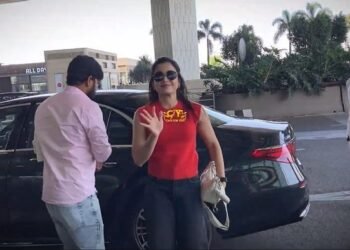 2 ಕೋಟಿ ರೂಪಾಯಿ ಬೆಲೆಯ ಮರ್ಸಿಡೀಸ್-ಬೆನ್ಸ್ ಎಸ್-ಕ್ಲಾಸ್ ಖರೀದಿಸಿದ ಬಾಲಿವುಡ್ ನಟಿ ರಶ್ಮಿಕಾ ಮಂದಣ್ಣ