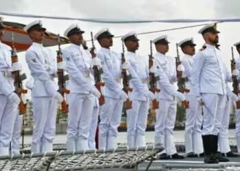 Navy Recruitment 2025: ನೌಕಾಪಡೆಯಲ್ಲಿವೆ 327 ಹುದ್ದೆಗಳು; ಇಂದೇ ಅರ್ಜಿ ಸಲ್ಲಿಸಿ