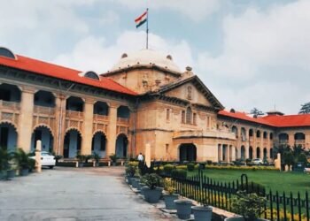 ಹೆಣ್ಣುಮಕ್ಕಳ ಸ್ತನ ಮುಟ್ಟಿ, ಪೈಜಾಮಾ ಲಾಡಿ ಎಳೆದರೆ ಅದು ಅತ್ಯಾಚಾರದ ಯತ್ನವಲ್ಲ ಎಂದ ಕೋರ್ಟ್