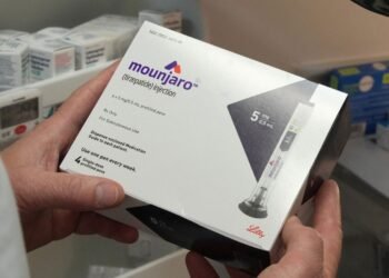 ಕ್ಷಿಪ್ರವಾಗಿ ಬೊಜ್ಜು ಕರಗಿಸಲು ಬಂತು ಮಾತ್ರೆ; ಬೆಲೆ ಎಷ್ಟು? ಸೈಡ್ ಎಫೆಕ್ಟ್ ಏನು?