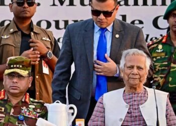 Bangladesh Coup: ಬಾಂಗ್ಲಾದಲ್ಲಿ ಮತ್ತೊಂದು ಕ್ಷಿಪ್ರಕ್ರಾಂತಿ? ಯೂನುಸ್ ಸರ್ಕಾರದ ವಿರುದ್ಧ ತಿರುಗಿಬಿದ್ದ ಸೇನೆ!