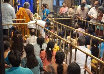 ಕಾಶಿ ವಿಶ್ವನಾಥನ ಮೊರೆ ಹೋದ ಬಸನಗೌಡ ಪಾಟೀಲ್ ಯತ್ನಾಳ್!