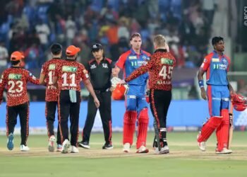 ಸ್ಫೋಟಕ ದಾಂಡಿಗರನ್ನು ಬಗ್ಗು ಬಡಿದ ದೆಹಲಿ!