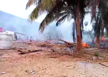 ಪಟಾಕಿ ಕಾರ್ಖಾನೆಯಲ್ಲಿ ಬೆಂಕಿ ಅವಘಡ: 8 ಜನ ಸಾವು