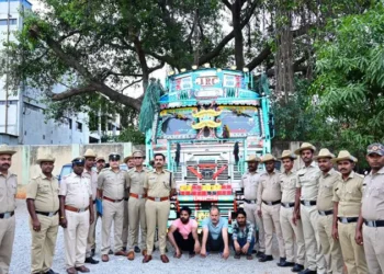 ಬರೋಬ್ಬರಿ 5 ಕೋಟಿ ರೂ. ಮೌಲ್ಯದ ಮೊಬೈಲ್ ಕದ್ದಿದ್ದ ಖದೀಮರು ಅಂದರ್