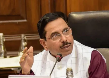 ಕನ್ನಡಿಗರಿಗೆ ಸೂಕ್ತ ವ್ಯವಸ್ಥೆ: ಪ್ರಹ್ಲಾದ್ ಜೋಶಿ