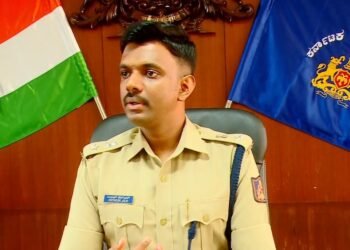 ಕಾಶ್ಮೀರದಲ್ಲಿ ಭಯೋತ್ಪಾದಕರ ಅಟ್ಟಹಾಸ, ಕರಾವಳಿ ತೀರದಲ್ಲಿ ಹೈ ಅಲರ್ಟ್