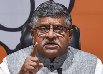 Waqf Bill: ವಕ್ಫ್ ಮಸೂದೆಯಿಂದ ಮಸೀದಿಗಳಿಗೆ ಧಕ್ಕೆ? ಬಿಜೆಪಿ ಹೇಳಿದ್ದಿಷ್ಟು