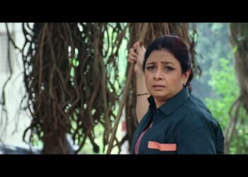 ರಾಯರ ಸನ್ನಿಧಾನದಲ್ಲಿ “ಕಾಲಘಟ್ಟ” ಚಿತ್ರದ ಮೊದಲ ಪೋಸ್ಟರ್!