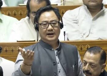 Waqf Amendment Bill: ಸಂಸತ್ತನ್ನೂ ಕಬಳಿಸಲು ವಕ್ಫ್ ಮುಂದಾಗಿತ್ತು, ಅದನ್ನು ತಡೆದಿದ್ದು ಪ್ರಧಾನಿ ಮೋದಿ: ಕೇಂದ್ರ ಸಚಿವ