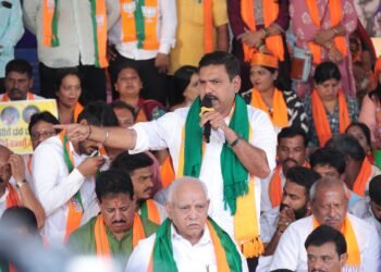 ಅಧಿಕಾರದ ದರ್ಪ, ಅಮಲು ಇಳಿಸುವ ಶಕ್ತಿ ಬಿಜೆಪಿ ಕಾರ್ಯಕರ್ತರಿಗೆ ಇದೆ: ವಿಜಯೇಂದ್ರ