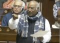 Waqf Bill: ಜುಕೂಂಗಾ ನಹೀಂ: ಬಿಜೆಪಿಯ ವಕ್ಫ್ ಆರೋಪಕ್ಕೆ “ಪುಷ್ಪಾ” ಶೈಲಿಯಲ್ಲಿ ಖರ್ಗೆ ಗುಡುಗು