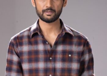 ‘ಫೈರ್ ಫ್ಲೈ’….! ಹೇಳು ಹೇಳು ನೀನೇ ಜೀವ ಎಂದ ವಂಶಿ!