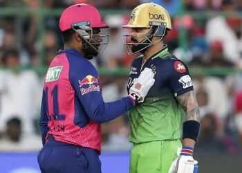 Virat kohli: ಪಂದ್ಯದ ನಡುವೆ ವಿರಾಟ್ ಕೊಹ್ಲಿಗೆ ಆರೋಗ್ಯದ ಬಗ್ಗೆ ಆತಂಕ. ಹೃದಯ ಬಡಿತ ಪರೀಕ್ಷೆ ನಡೆಸಿದ ವಿರಾಟ್ ಕೊಹ್ಲಿ