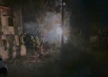 ಮಳೆಯಿಂದಾಗಿ ಸೃಷ್ಟಿಯಾದ ಅವಾಂತರ: ವೈರ್ ತಗುಲಿ ಶಾರ್ಟ್ ಸರ್ಕ್ಯೂಟ್