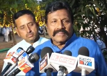 ರಾಜ್ಯದಲ್ಲಿ ರಕ್ತ ಕ್ರಾಂತಿ ಆಗುತ್ತದೆ: ಬಿ.ಸಿ. ಪಾಟೀಲ್ ಎಚ್ಚರಿಕೆ