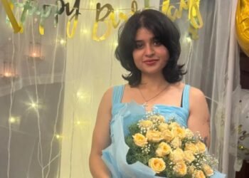 ರಿಯಲ್‌ ಸ್ಟಾರ್‌ ಪುತ್ರಿಗೆ 17ರ ಸಂಭ್ರಮ…