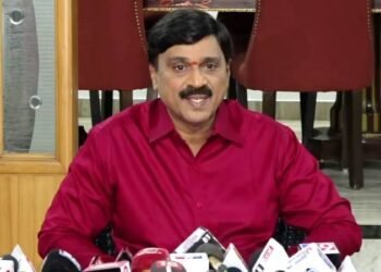 ಕಾಂಗ್ರೆಸ್ ಸರ್ಕಾರ ಜನರನ್ನು ಮರಳು ಮಾಡುತ್ತಿದೆ; ರೆಡ್ಡಿ