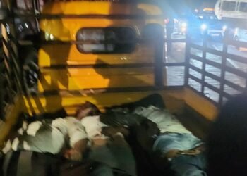 ನಿಂತ ಲಾರಿಗೆ ಕಾರು ಡಿಕ್ಕಿ: ಮೂವರು ಸಾವು