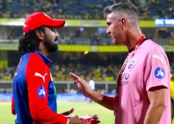 ಕೆಎಲ್ ರಾಹುಲ್ 2026ರ ಟಿ20 ವಿಶ್ವಕಪ್‌ಗೆ ಭಾರತ ತಂಡದಲ್ಲಿ ಸ್ಥಾನಕ್ಕೆ ಅರ್ಹರೇ?: ಮಾಜಿ ಕ್ರಿಕೆಟಿಗ ಹೇಳುವುದೇನು?