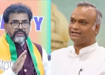 ಛಲವಾದಿ ನಾರಾಯಣಸ್ವಾಮಿ ರಾಜಕೀಯ ನಿವೃತ್ತಿ ಪಡೆಯಲಿ: ಖರ್ಗೆ